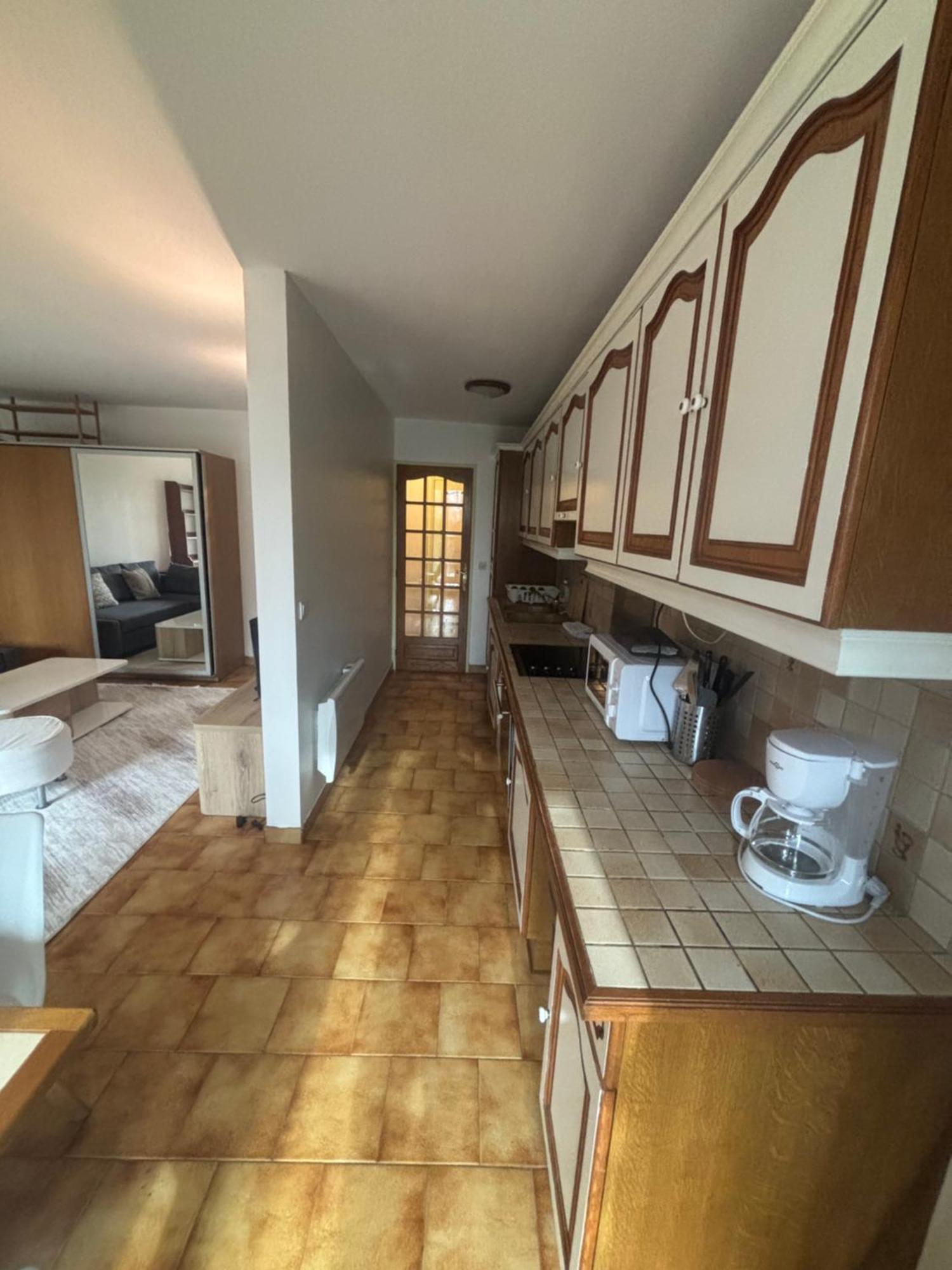 Apartamento F2 Avec Terrasse, Parking Gratuit Guyancourt Exterior foto
